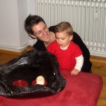 Kerzen ausblasen klappt schon richtig gut