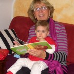 Lies mir mal was vor..