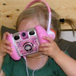 Lila und ihr Fotoapparat