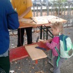 Handwerken find ich prima...Gib mal den Hammer her!!